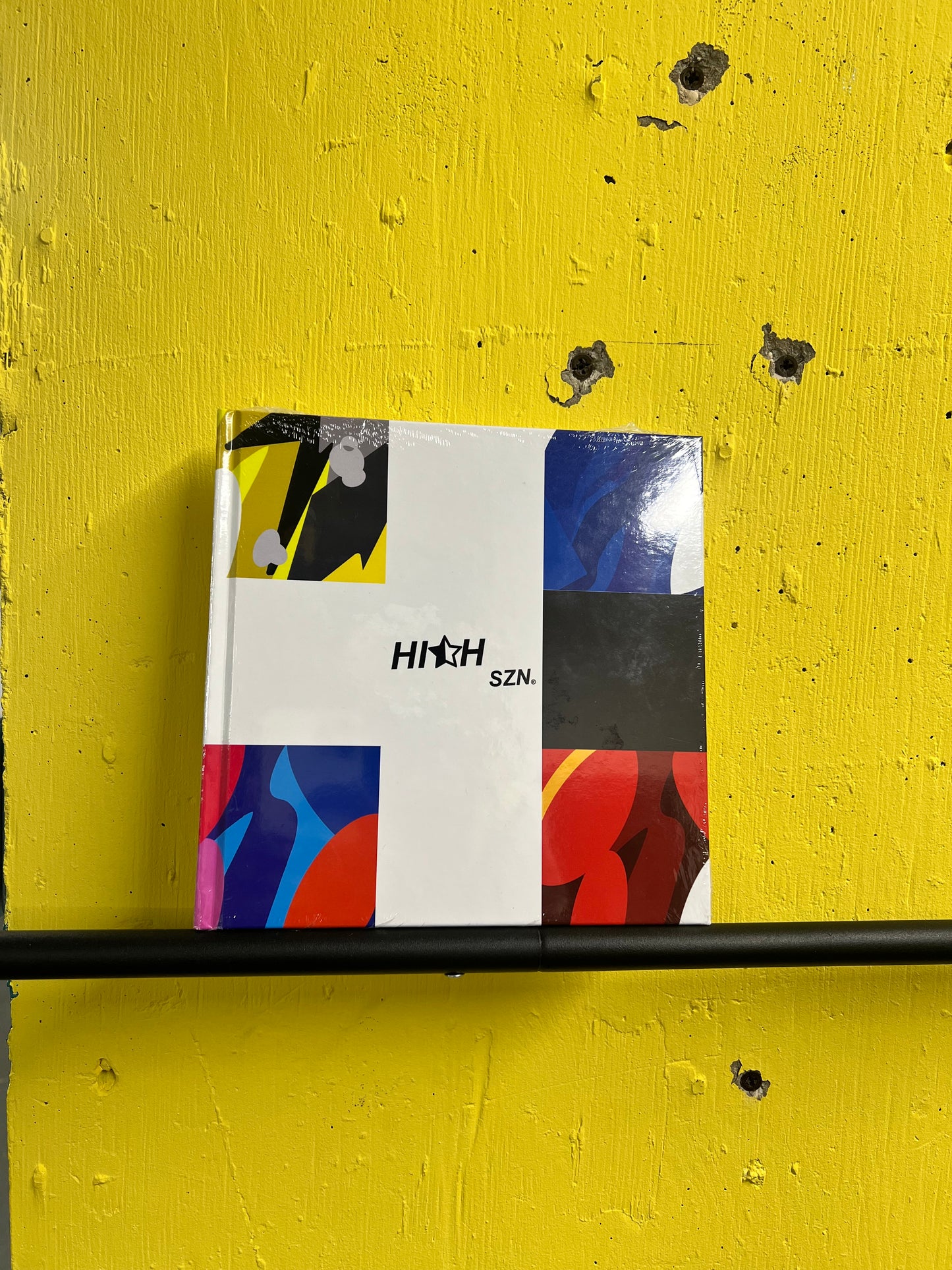 NEW HIGHSZN ® ART BOOK V1