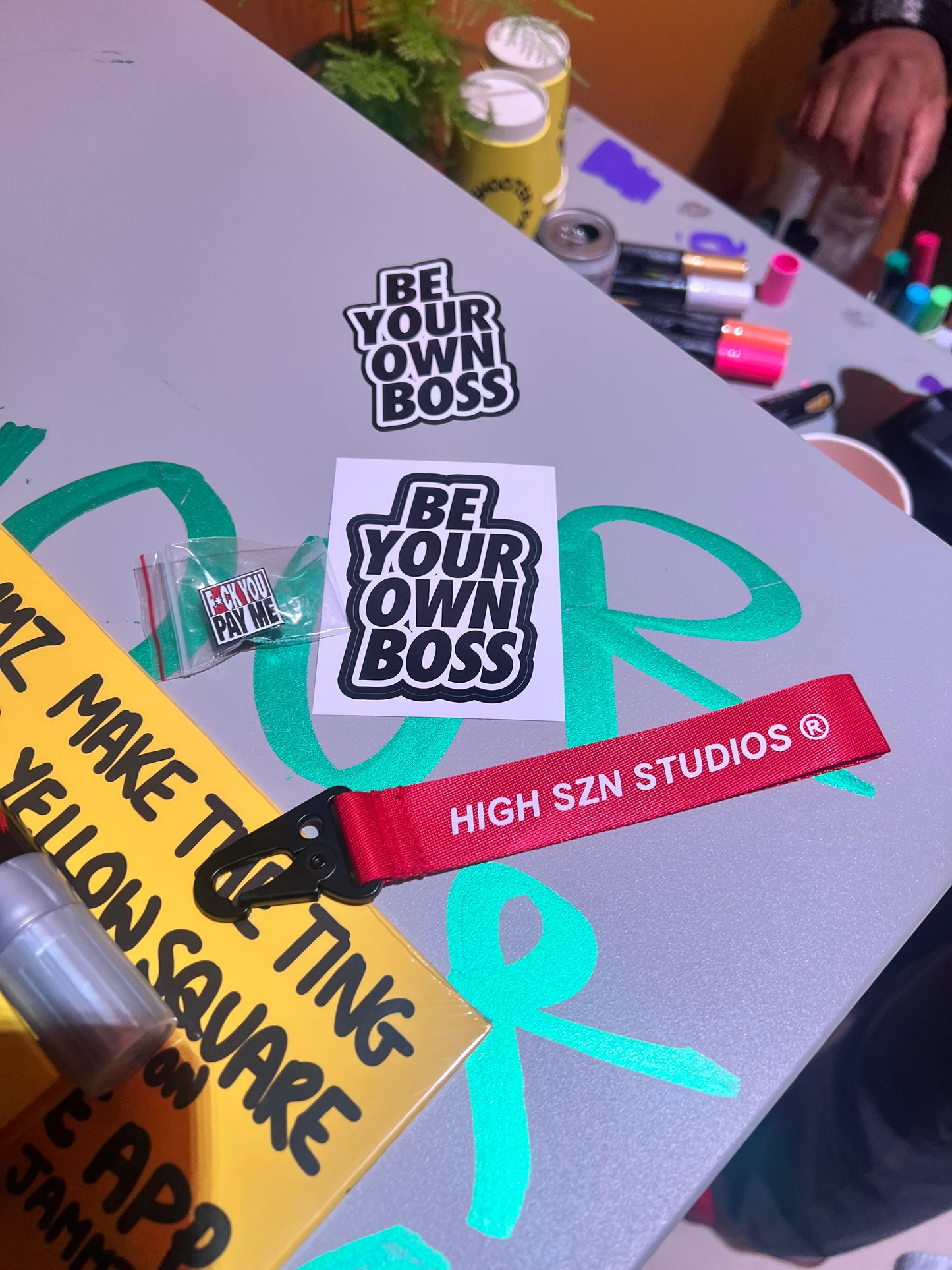 HIGH SZN® KEYRING / RED
